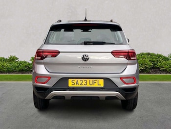 Used Volkswagen T-Roc 2023 for sale - 78616433: Photo