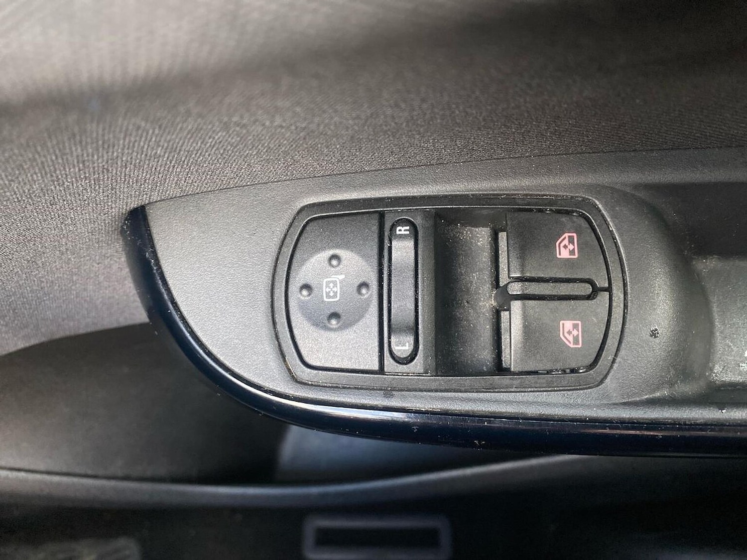 Used Vauxhall Corsa 2017 for sale - 76735626: Photo 21