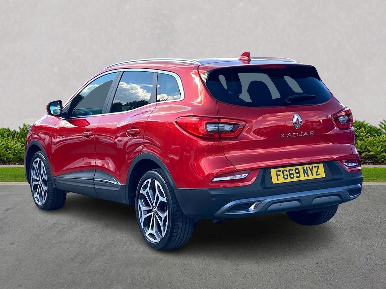 Used Renault Kadjar 2019 for sale - 76532485: Photo 2