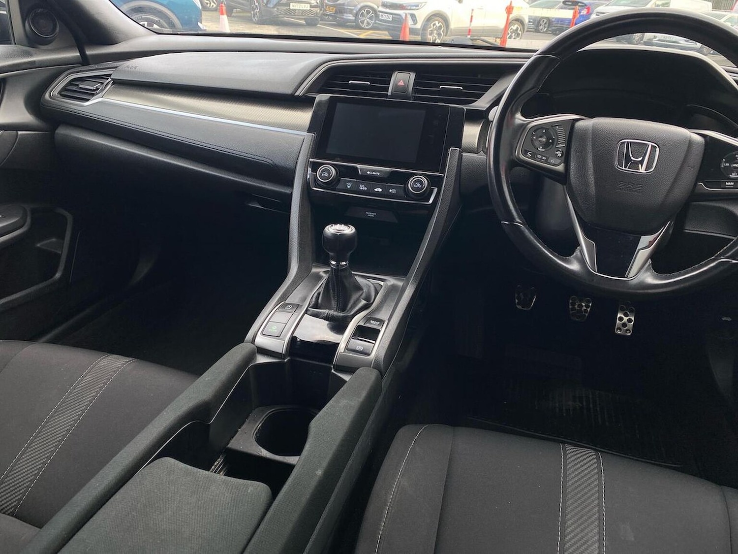 Used Honda Civic 2018 for sale - 76346973: Photo 13