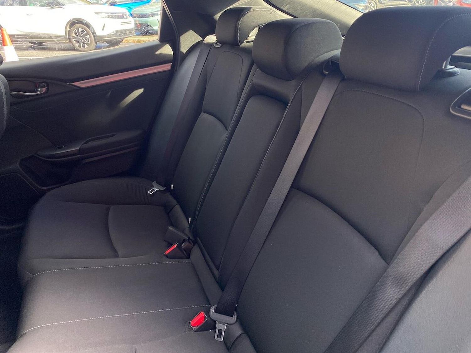 Used Honda Civic 2018 for sale - 76346973: Photo 16