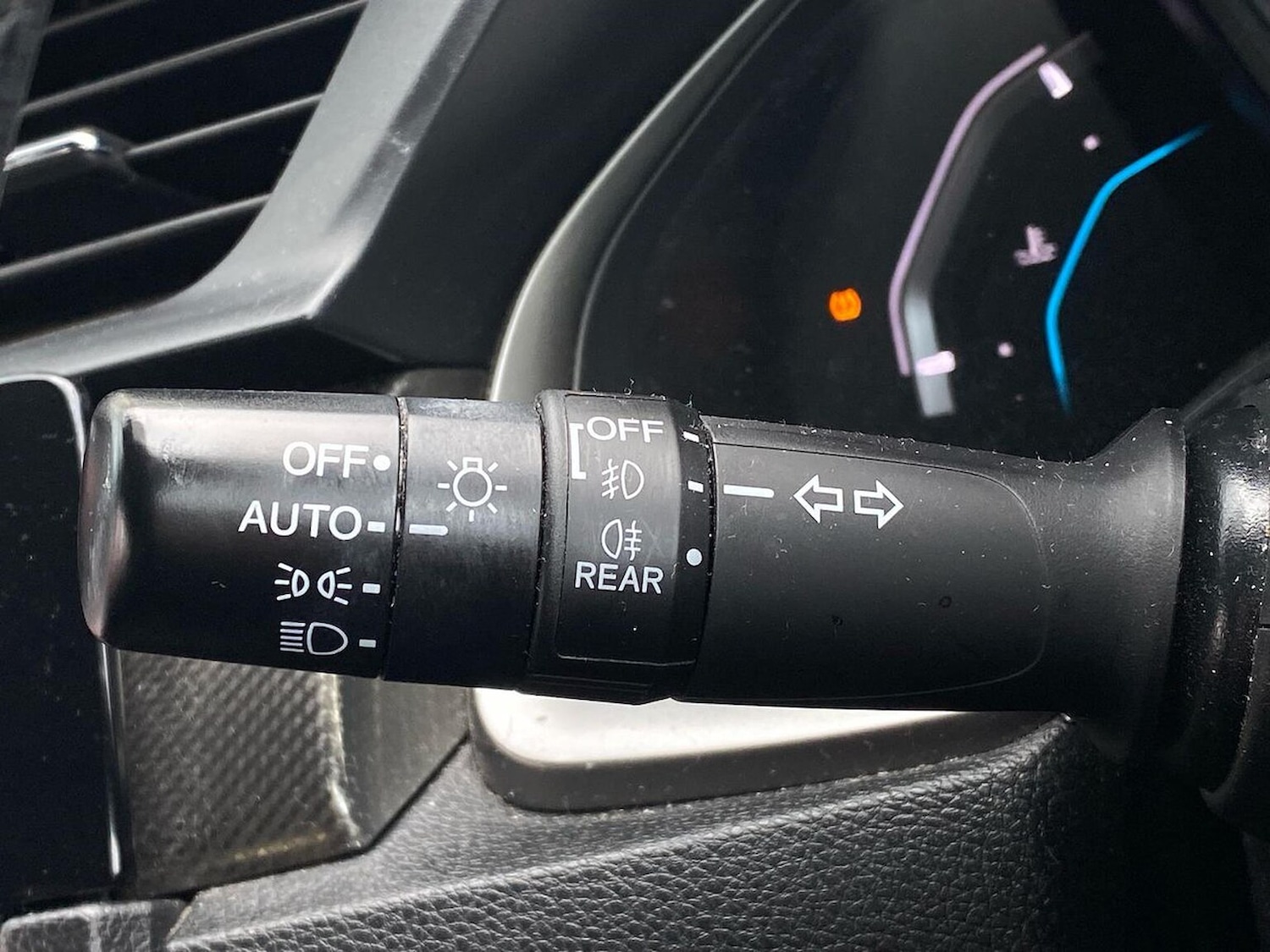 Used Honda Civic 2018 for sale - 76346973: Photo 26