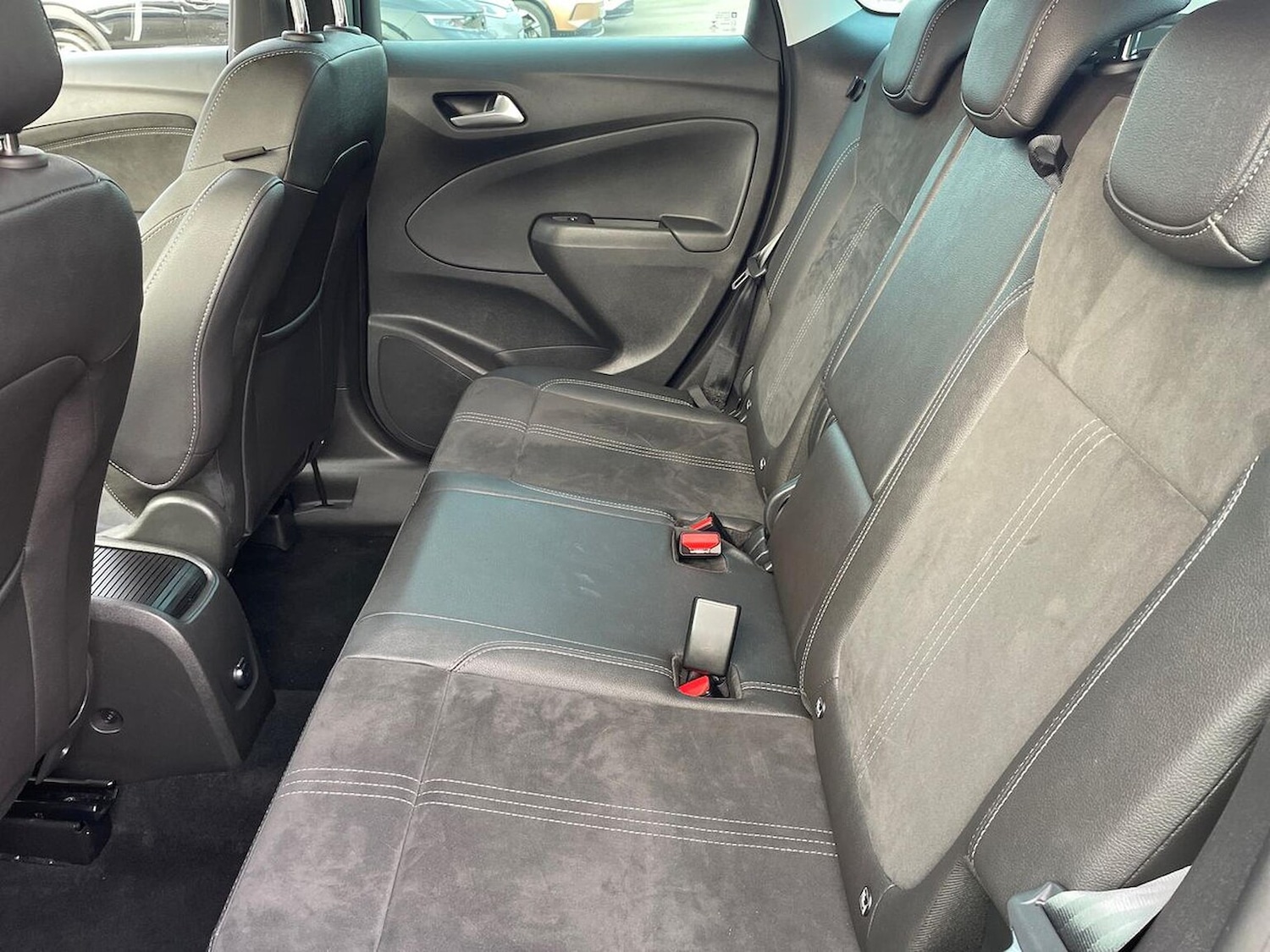 Used Vauxhall Crossland 2023 for sale - 76263296: Photo 16