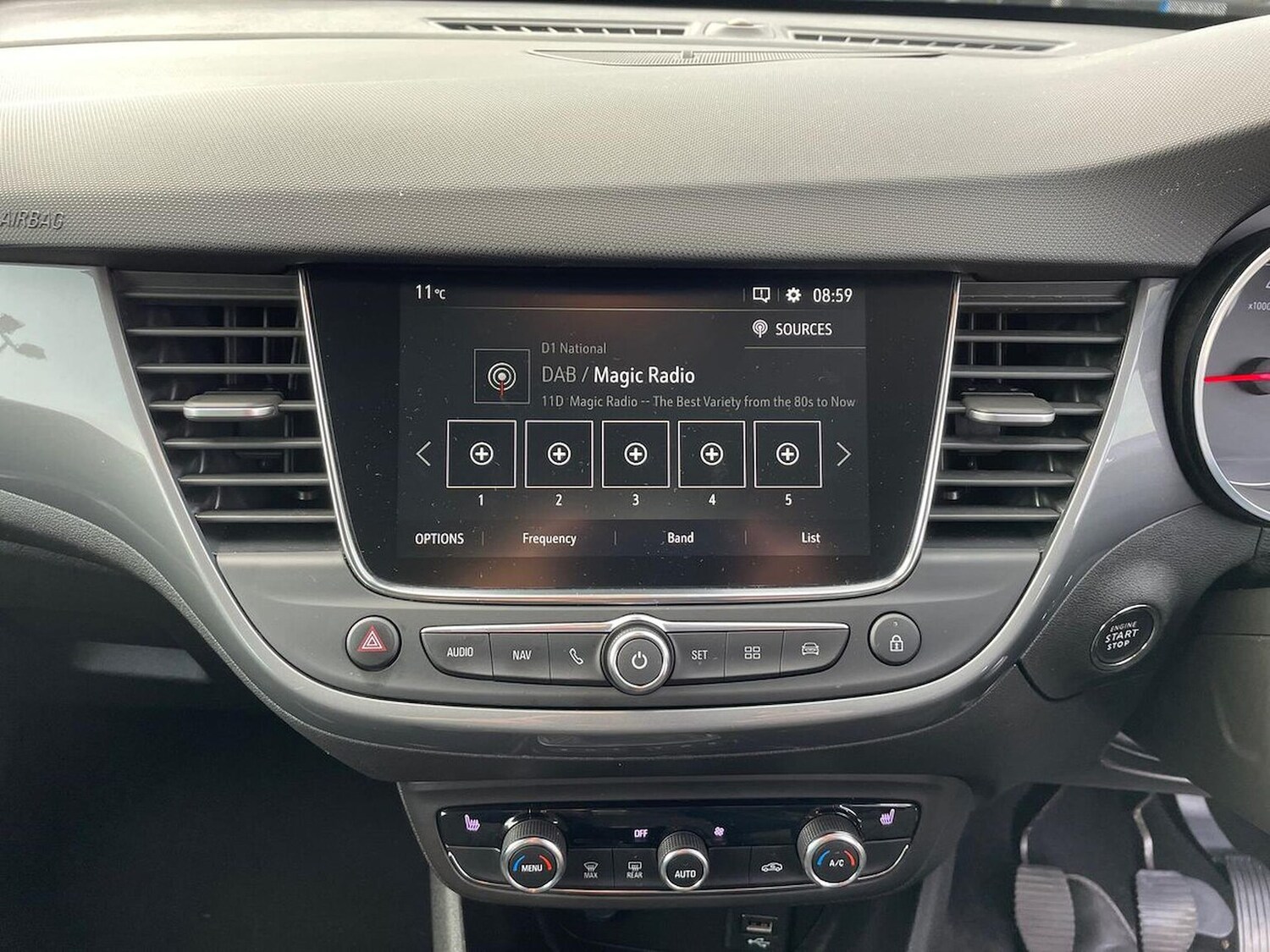 Used Vauxhall Crossland 2023 for sale - 76263296: Photo 25