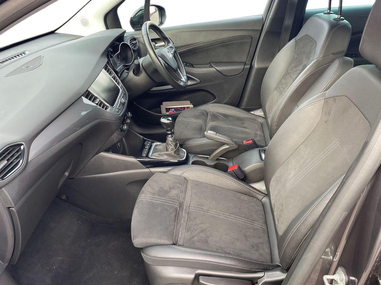 Used Vauxhall Crossland 2023 for sale - 76263296: Photo 7