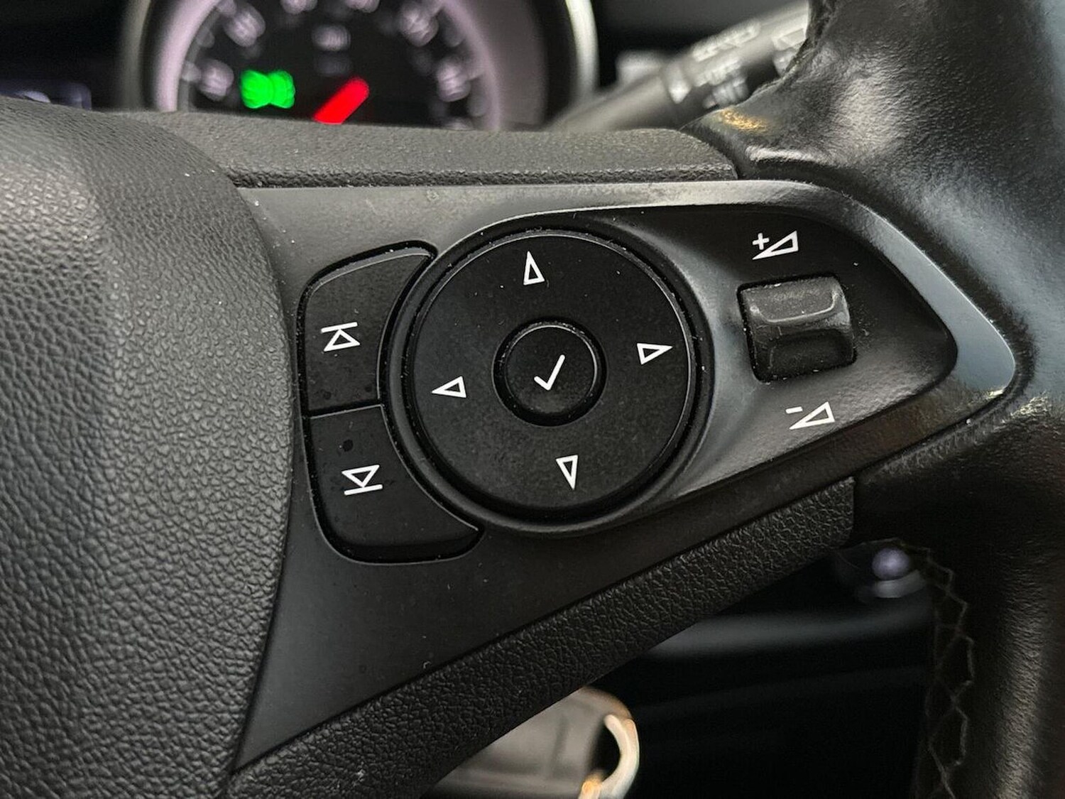 Used Vauxhall Astra 2019 for sale - 76643539: Photo 24