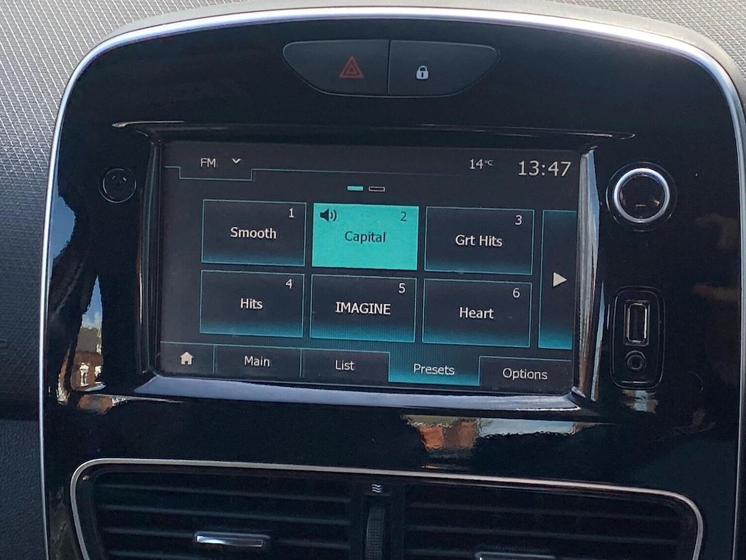 Used Renault Clio 2017 for sale - 78195492: Photo 11