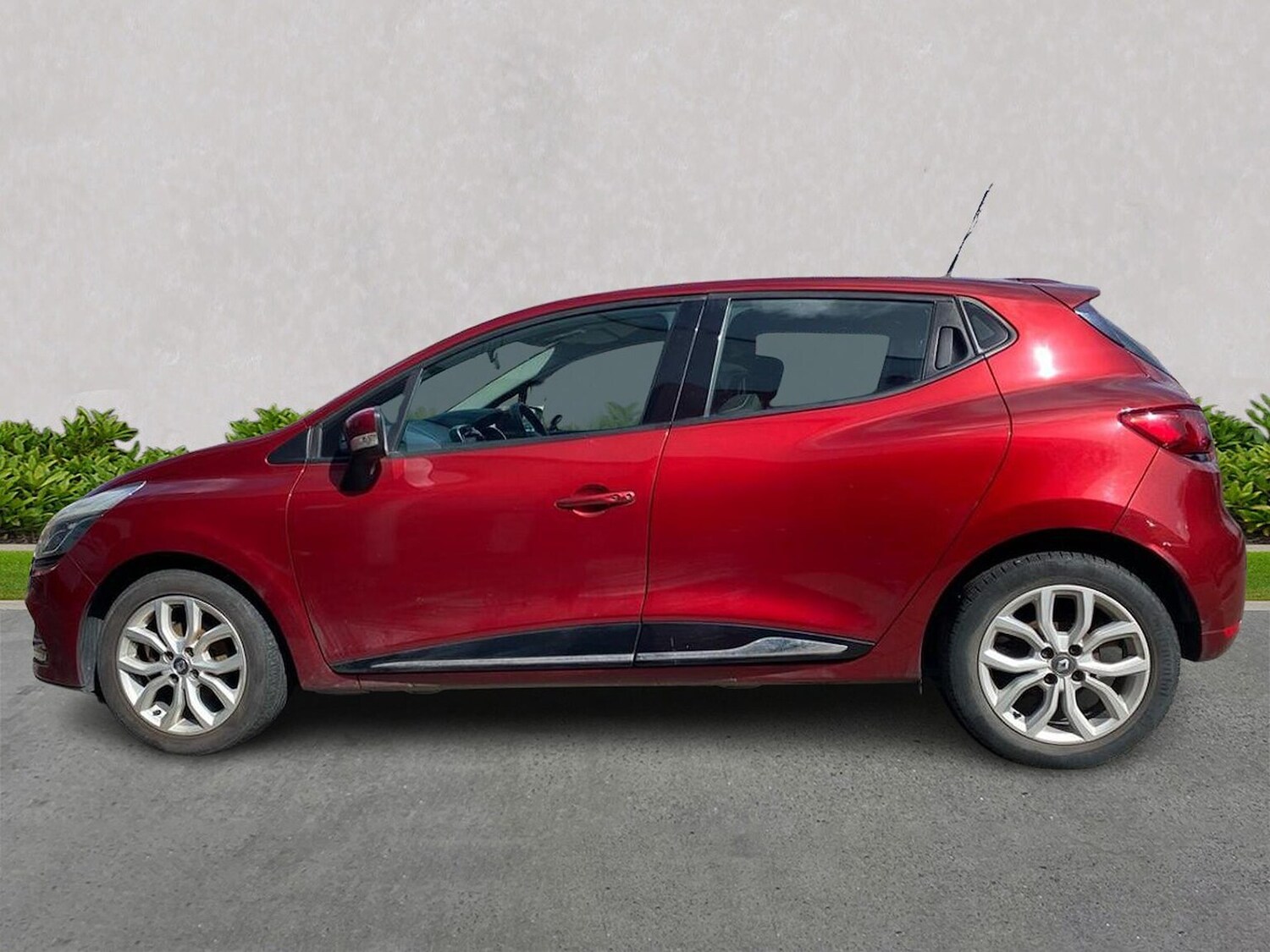 Used Renault Clio 2017 for sale - 78195492: Photo 19