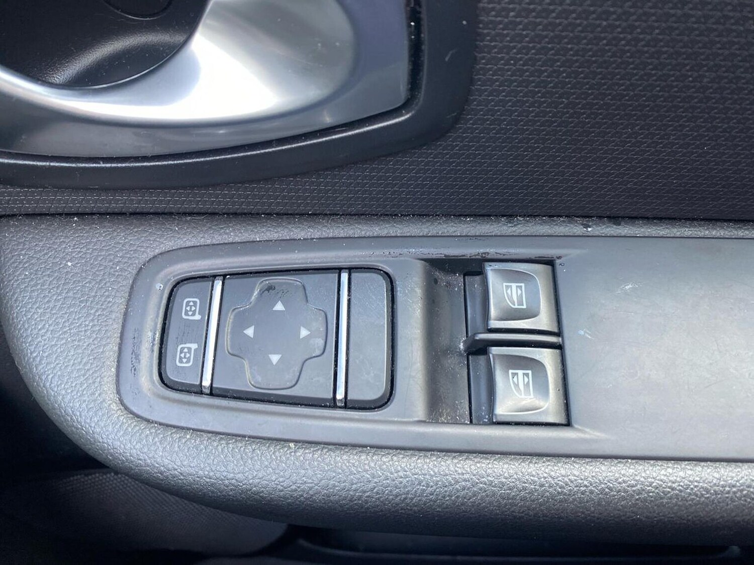 Used Renault Clio 2017 for sale - 78195492: Photo 21