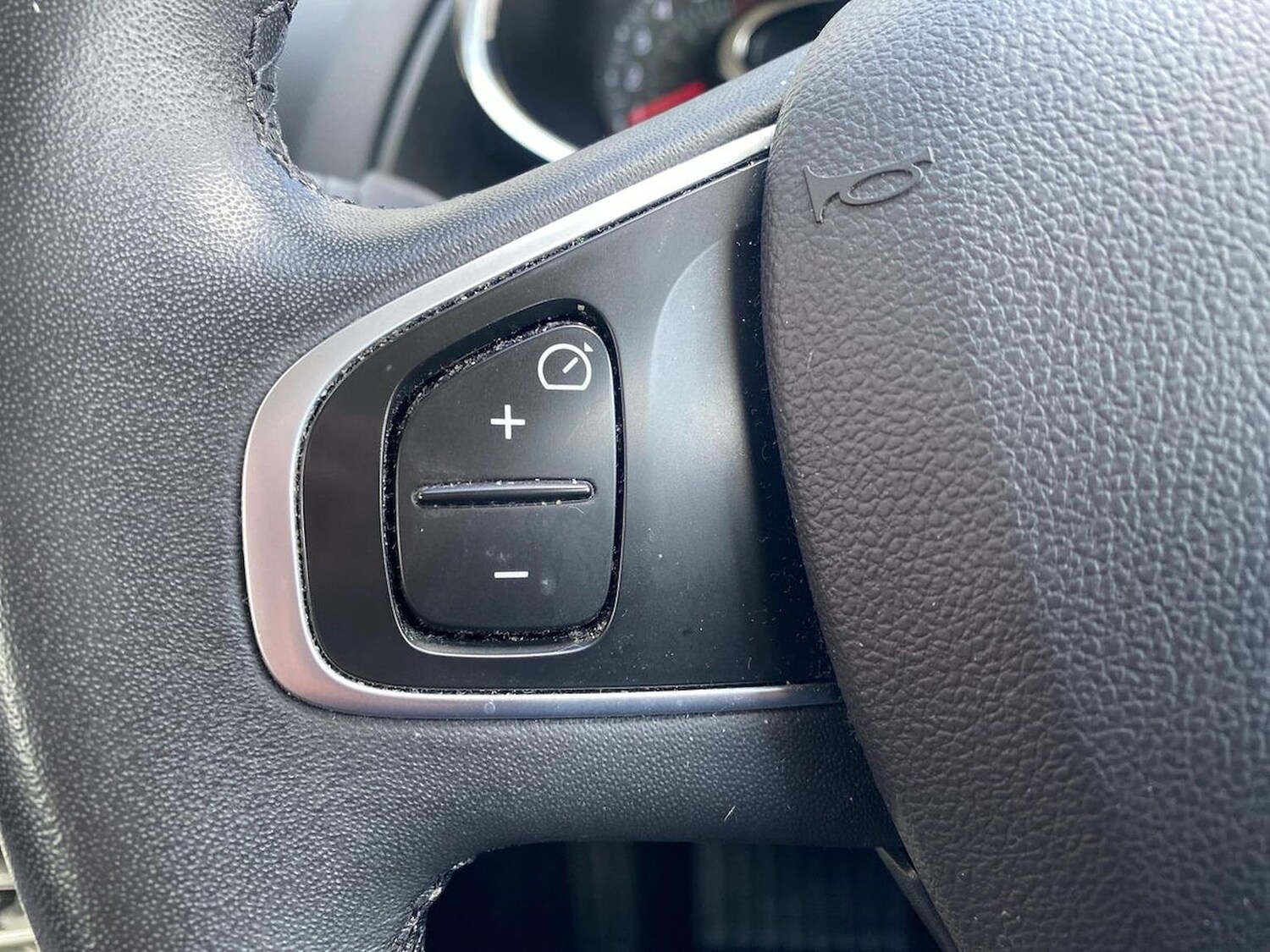 Used Renault Clio 2017 for sale - 78195492: Photo 24