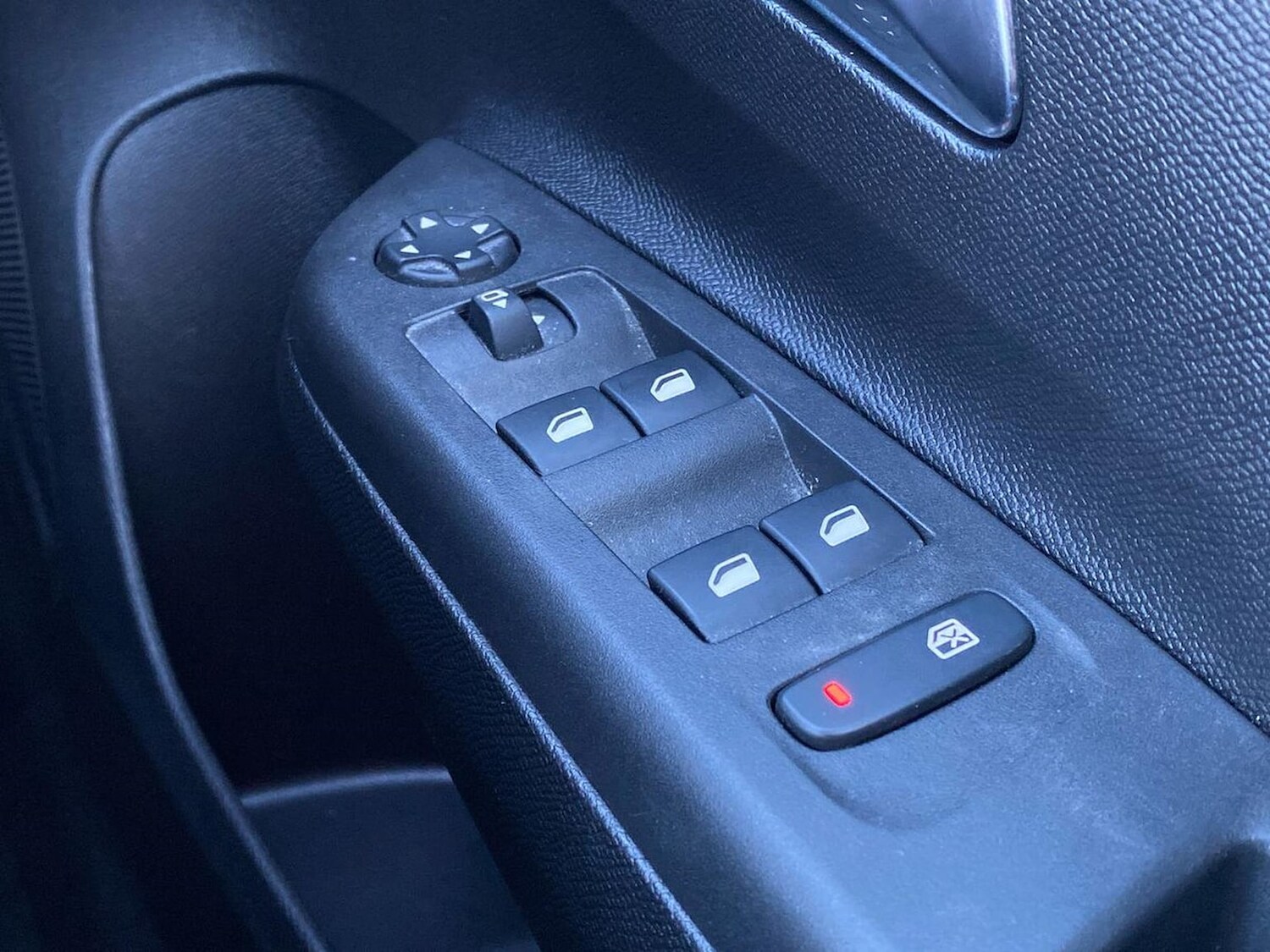 Used Vauxhall Corsa 2023 for sale - 78195481: Photo 23