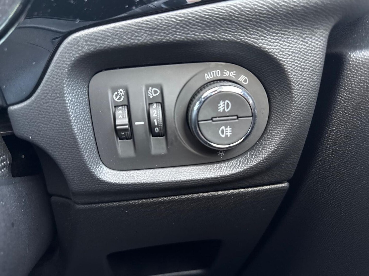 Used Vauxhall Corsa 2024 for sale - 76791837: Photo 30