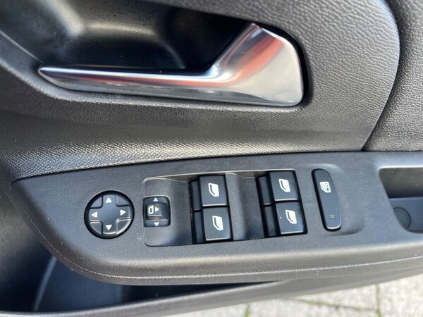 Used Vauxhall Corsa 2021 for sale - 76127178: Photo 21