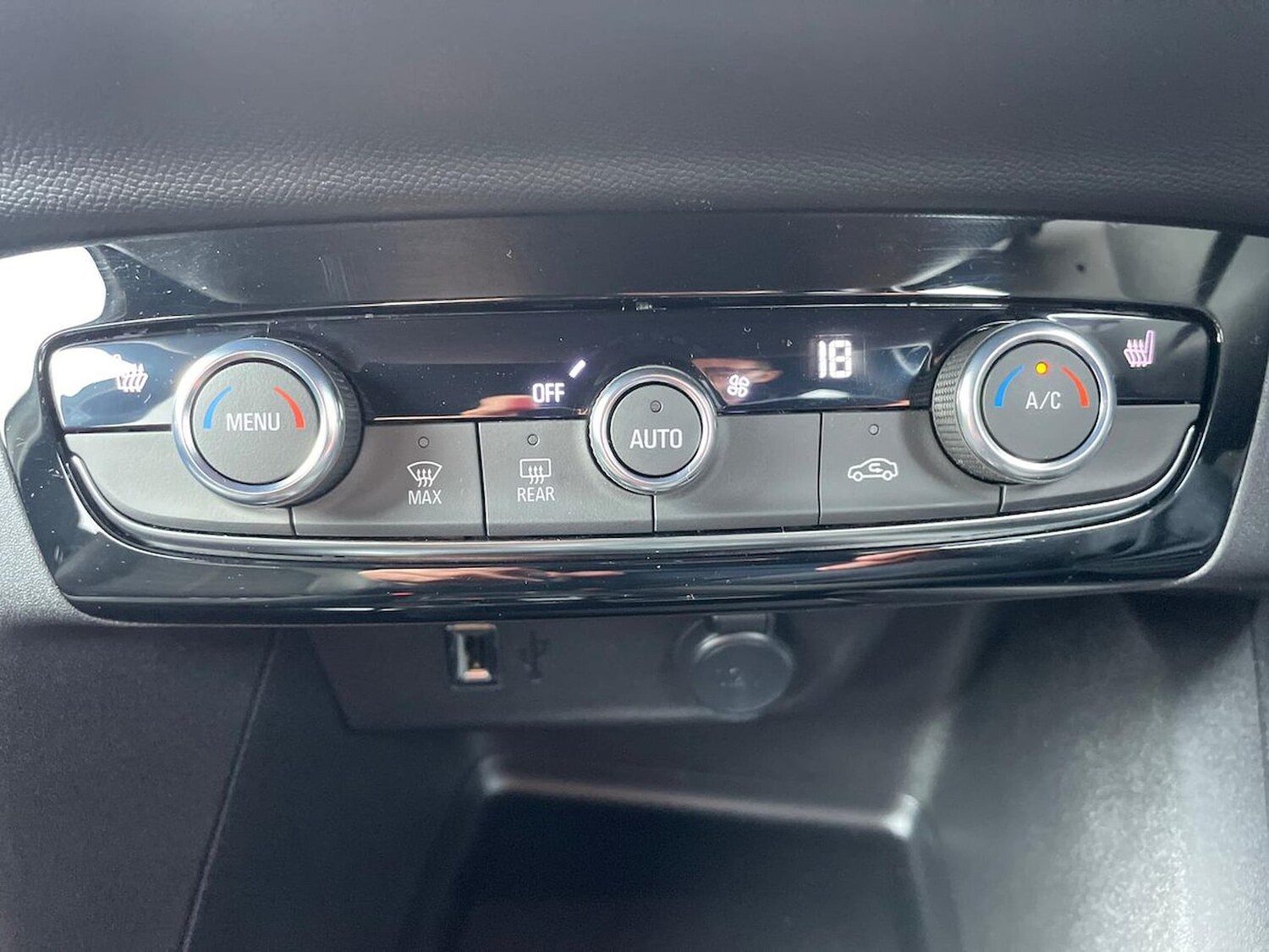 Used Vauxhall Corsa 2023 for sale - 78195404: Photo 14