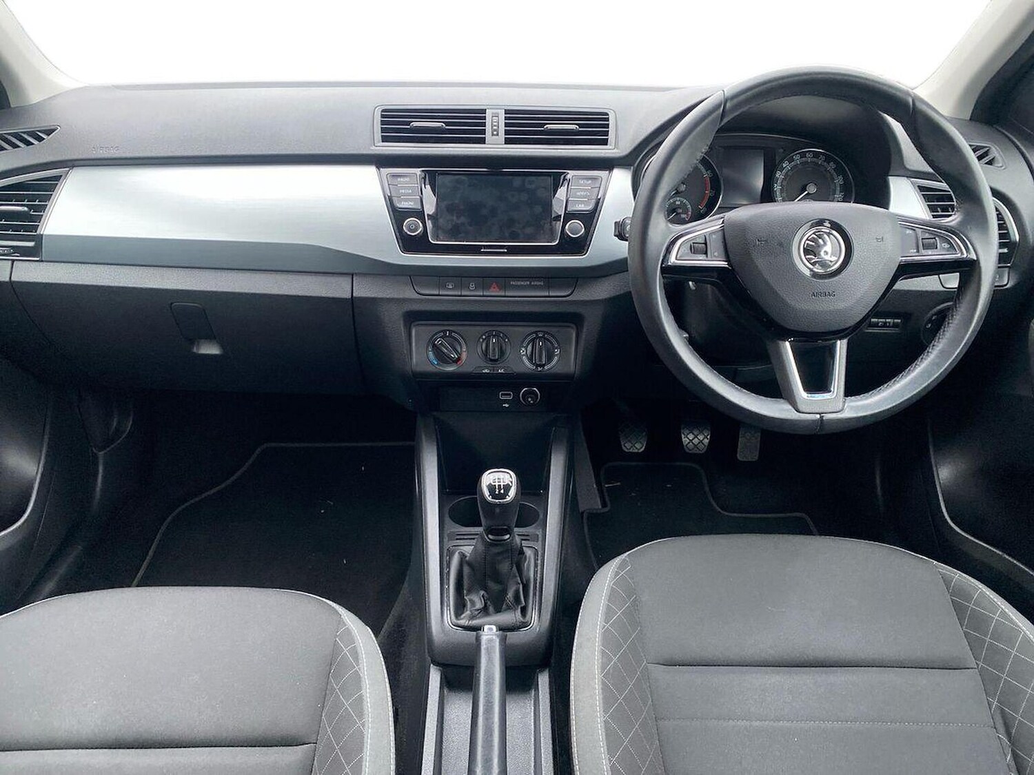 Used Skoda Fabia 2019 for sale - 76543027: Photo 8