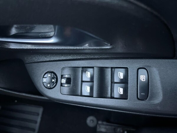 Used Vauxhall Corsa 2020 for sale - 76219162: Photo 21