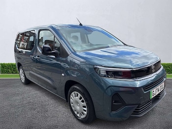 Used Vauxhall Combo Life 2024 for sale - 79419373: Photo