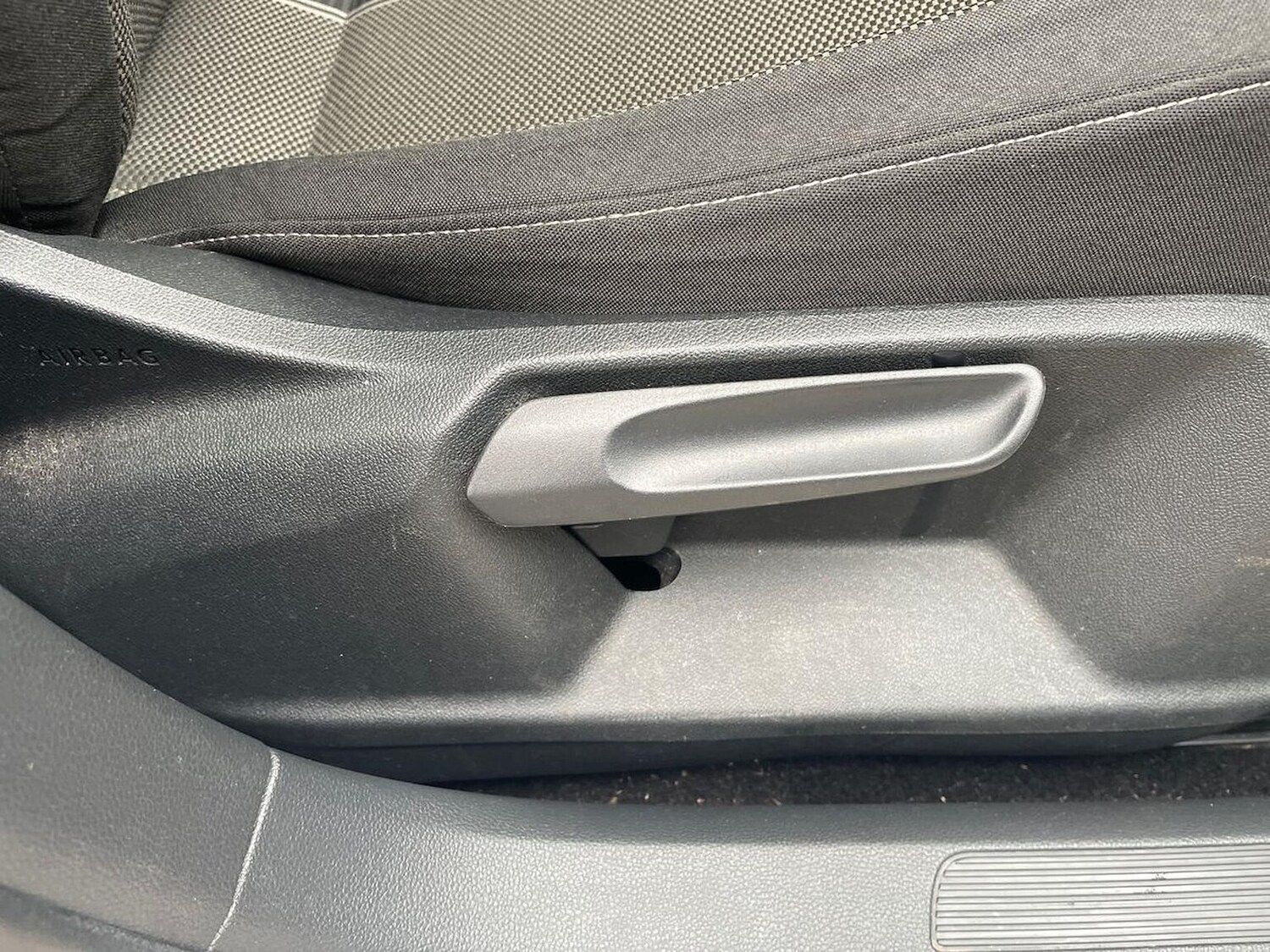 Used Volkswagen T-Roc 2018 for sale - 78195175: Photo 30