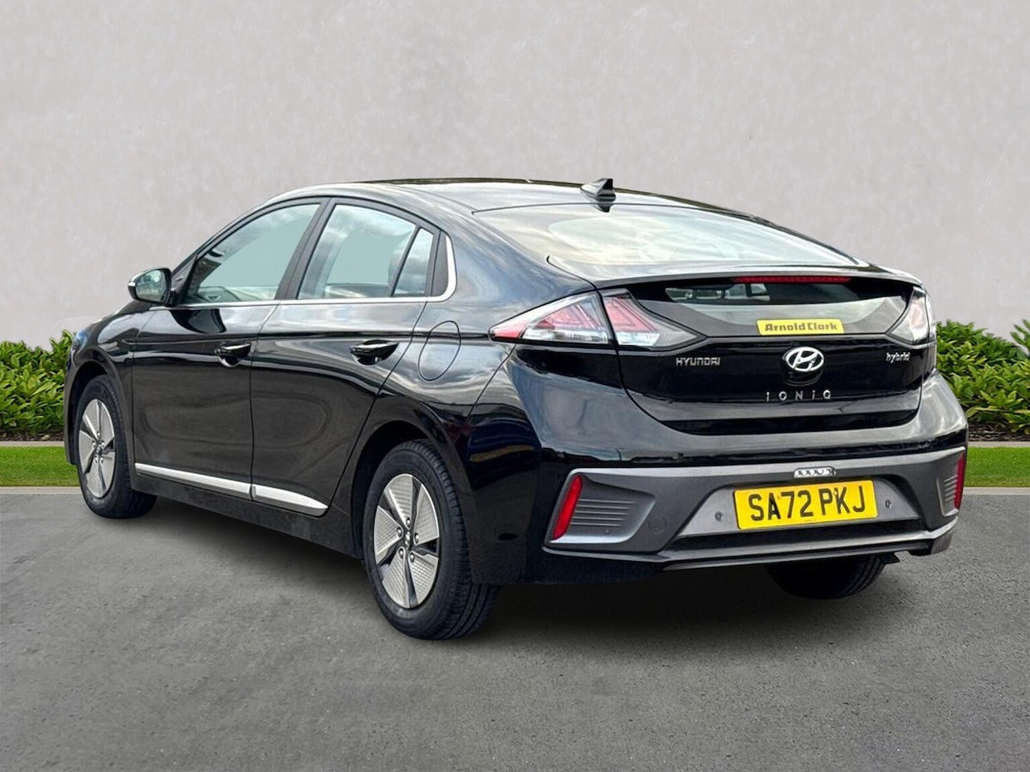 Used Hyundai IONIQ 2022 for sale - 76346968: Photo 2