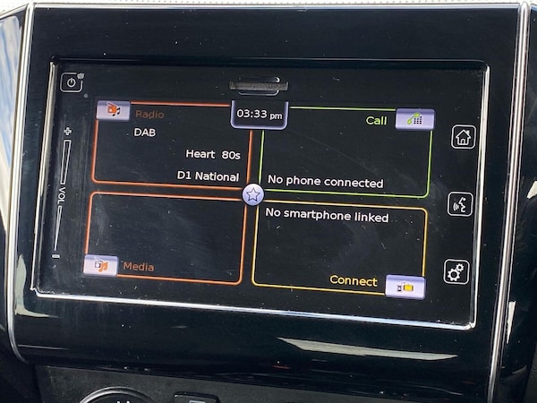 Used Suzuki Swift 2020 for sale - 76057990: Photo 11