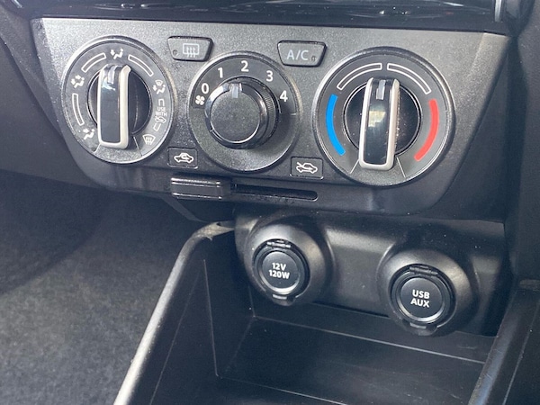 Used Suzuki Swift 2020 for sale - 76057990: Photo 12