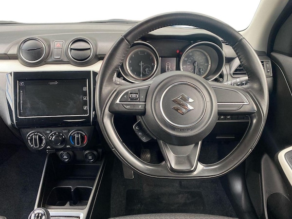Used Suzuki Swift 2020 for sale - 76057990: Photo 9