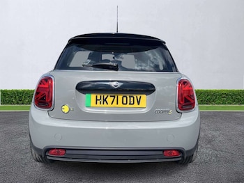 Used MINI Hatch 2021 for sale - 78972227: Photo