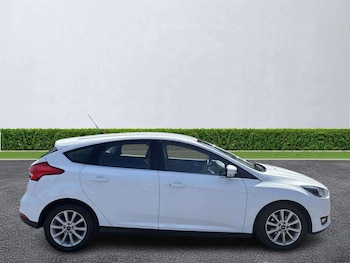Used Ford Focus 2015 for sale - 78681565: Photo