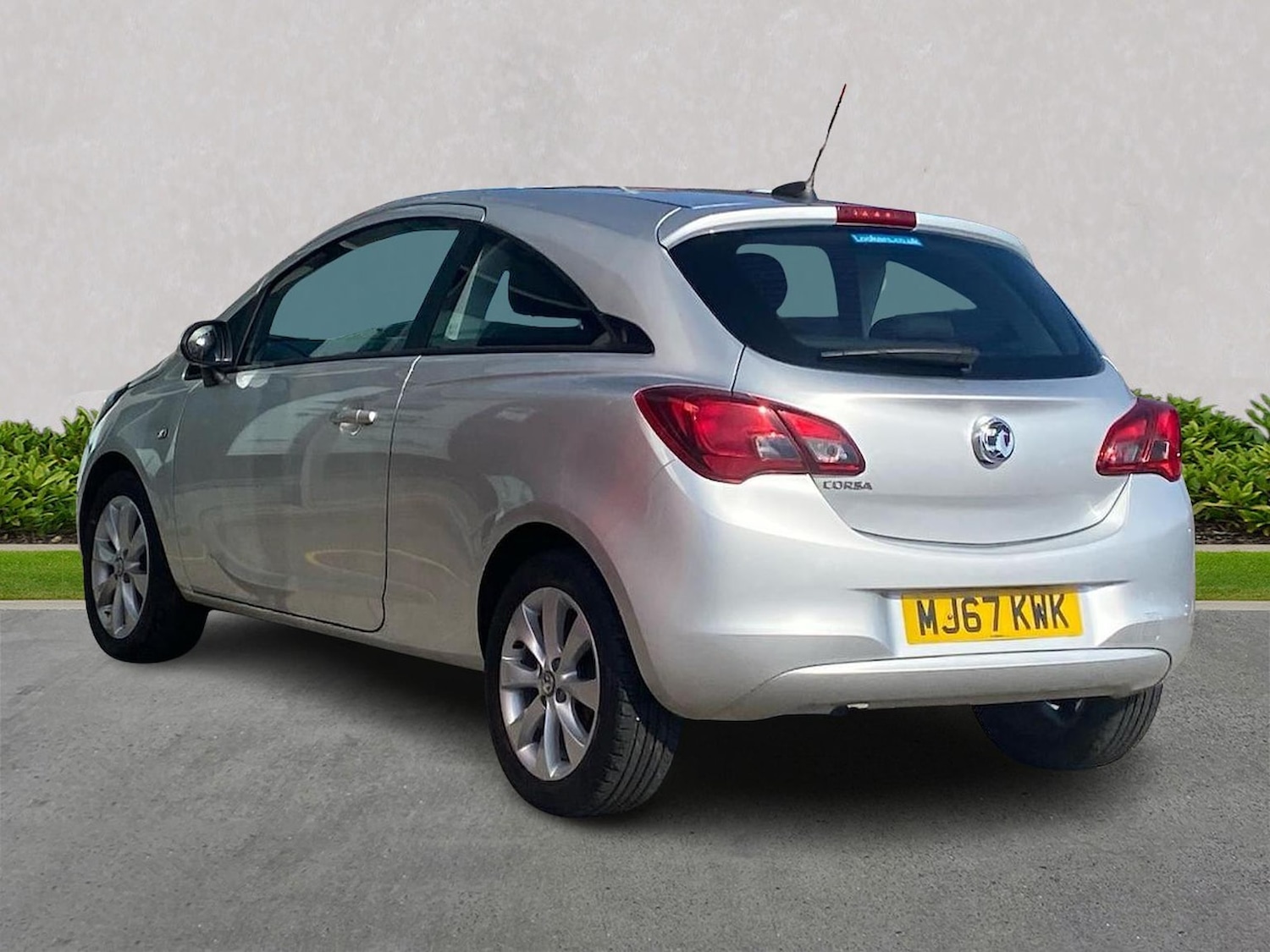 Used Vauxhall Corsa 2017 for sale - 78195588: Photo 2