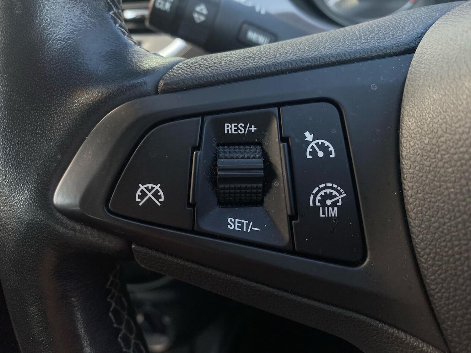 Used Vauxhall Corsa 2017 for sale - 78195588: Photo 27