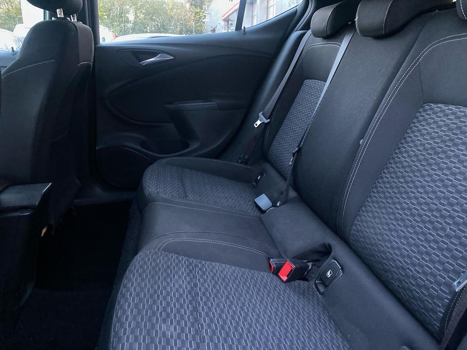 Used Vauxhall Astra 2018 for sale - 77012364: Photo 18