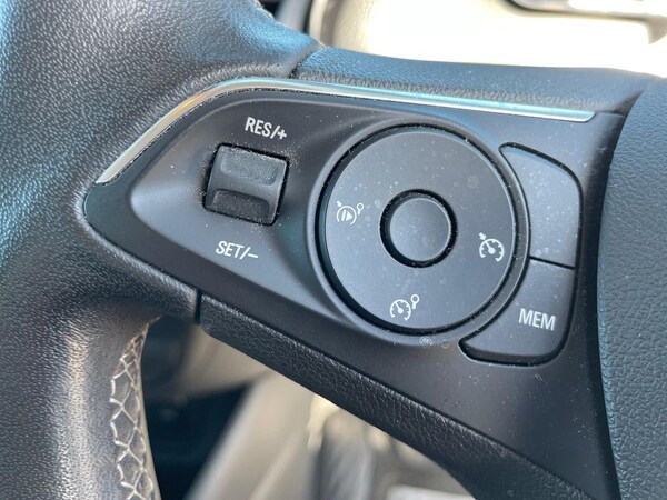 Used Vauxhall Crossland 2022 for sale - 76077801: Photo 24