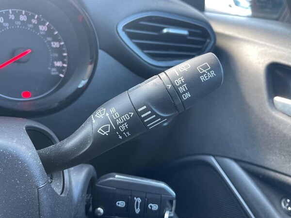 Used Vauxhall Crossland 2022 for sale - 76077801: Photo 25