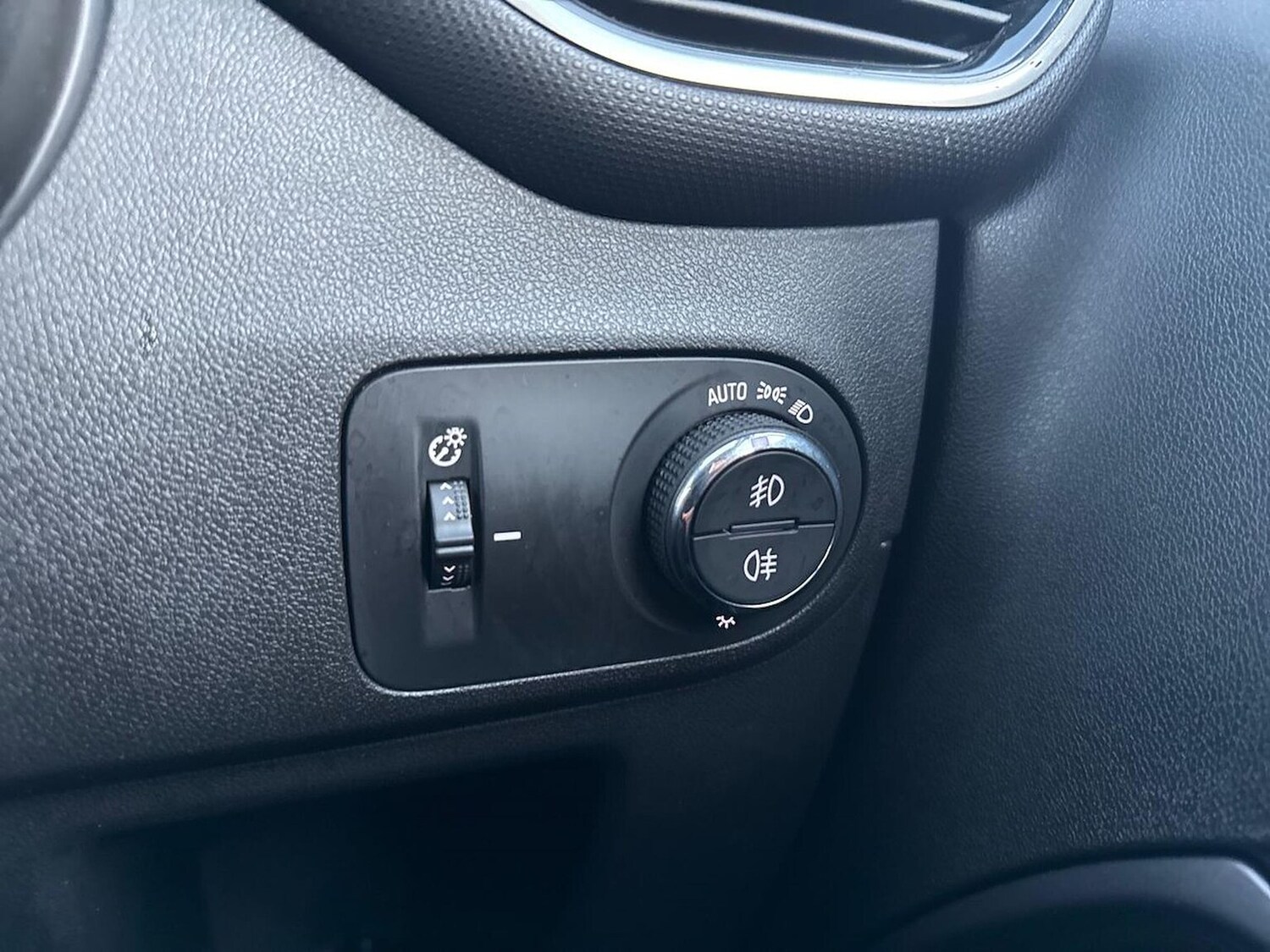 Used Vauxhall Crossland 2021 for sale - 76969025: Photo 22