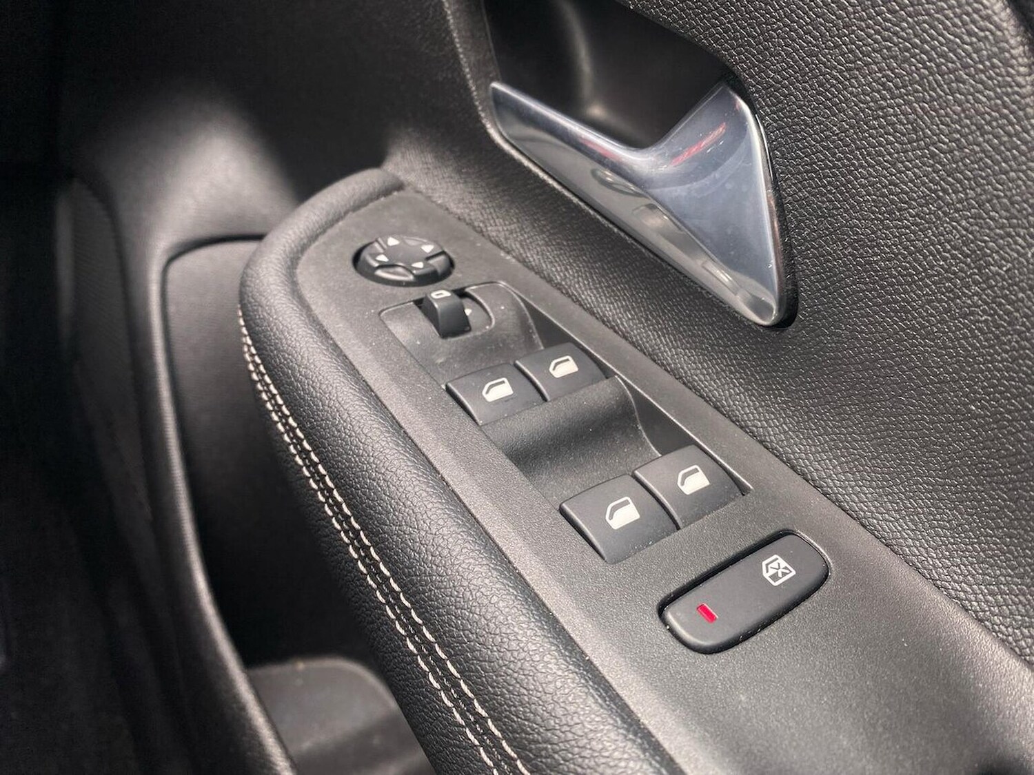 Used Vauxhall Mokka 2023 for sale - 78195471: Photo 23