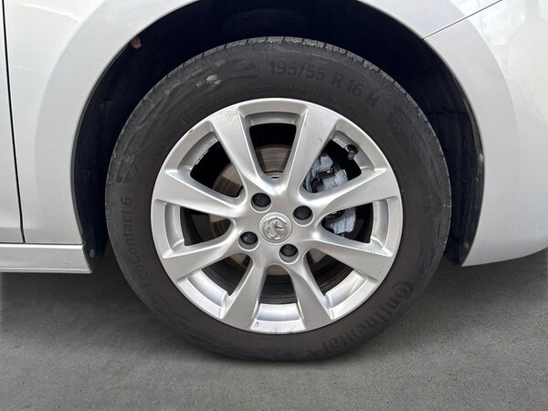 Used Vauxhall Corsa 2022 for sale - 76057976: Photo 6