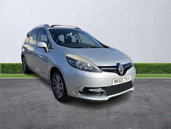 Used Renault Grand Scenic 2015 for sale - 79371910: Photo