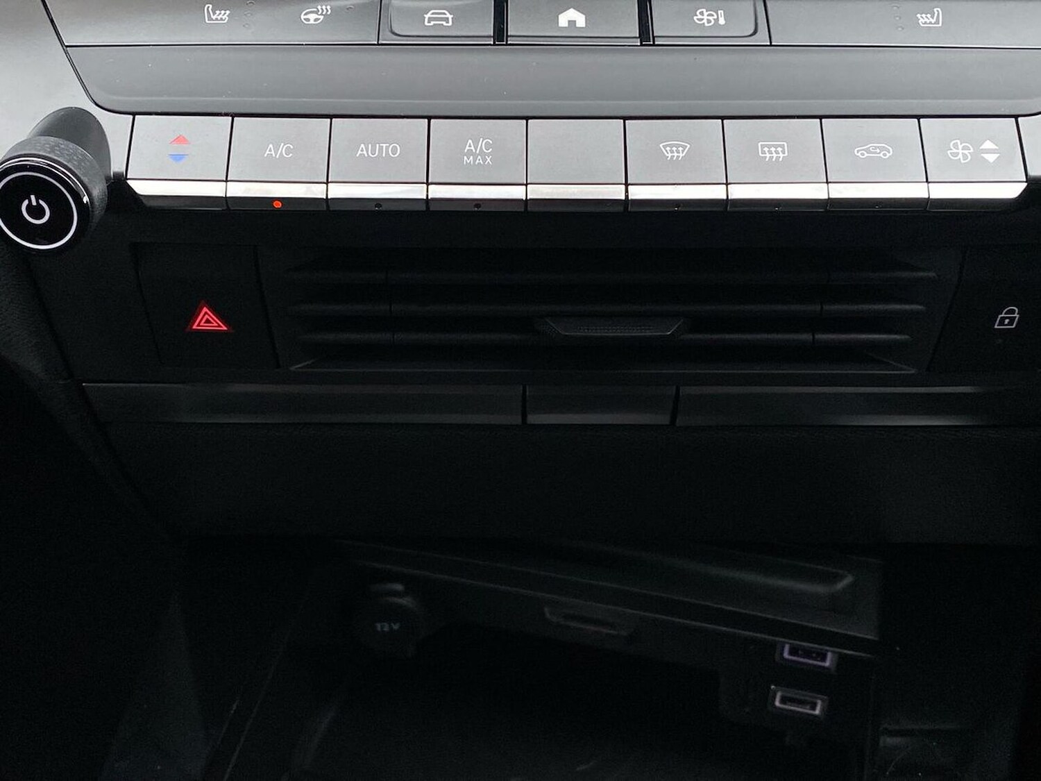 Used Vauxhall Astra 2025 for sale - 76559778: Photo 12