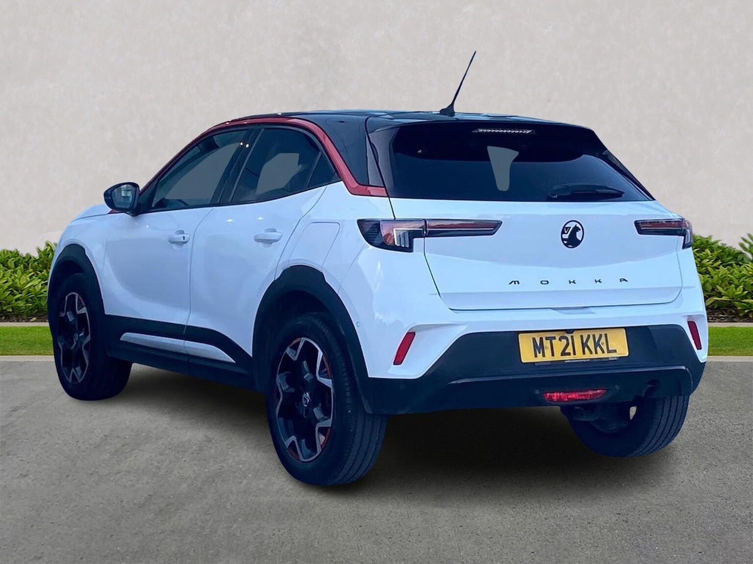 Used Vauxhall Mokka 2021 for sale - 76407412: Photo 2