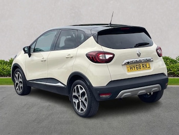 Used Renault Captur 2018 for sale - 75639838: Photo