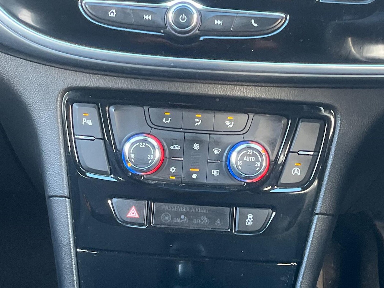 Used Vauxhall Mokka X 2017 for sale - 76396868: Photo 12