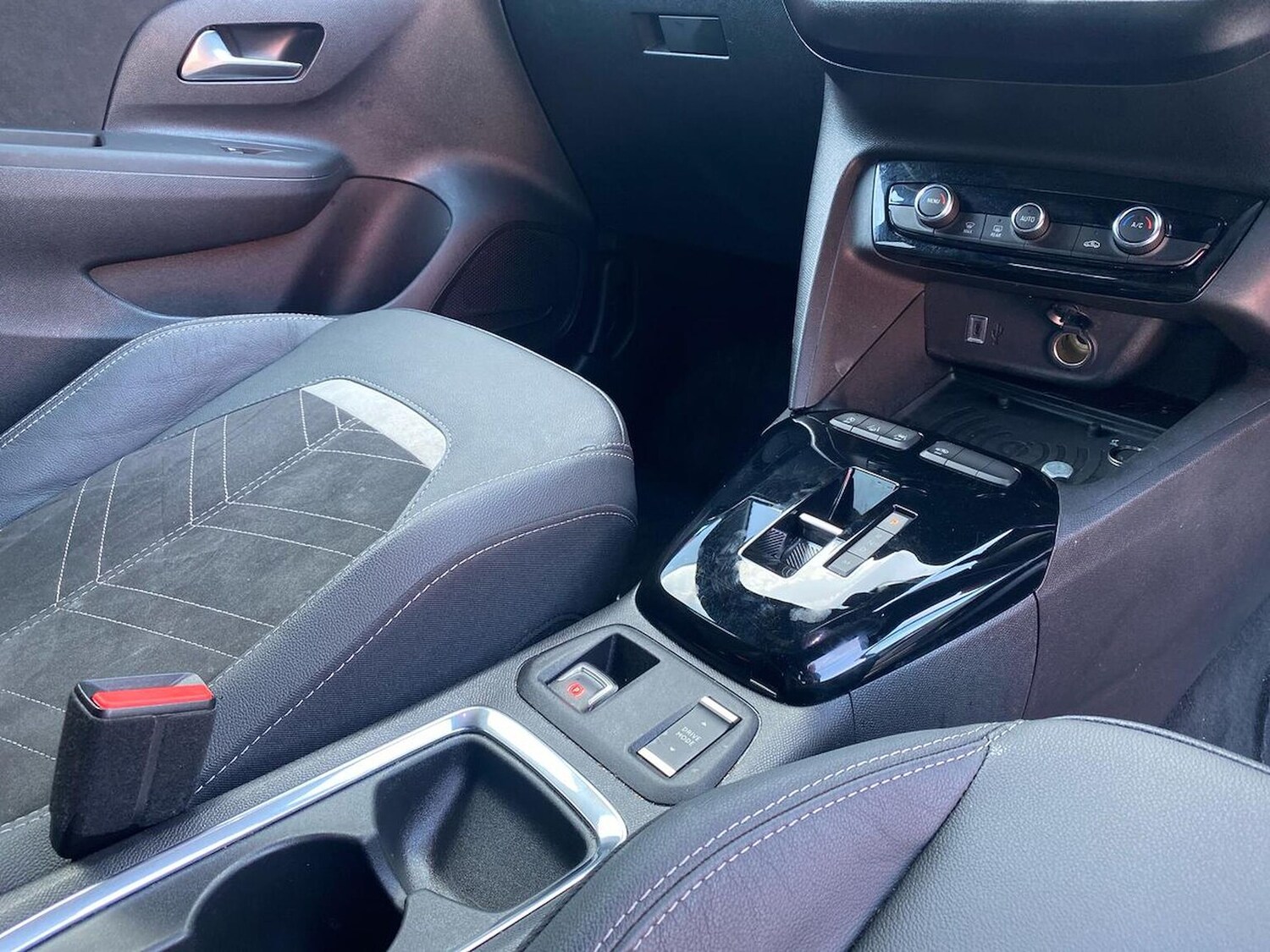 Used Vauxhall Corsa 2024 for sale - 75994994: Photo 12