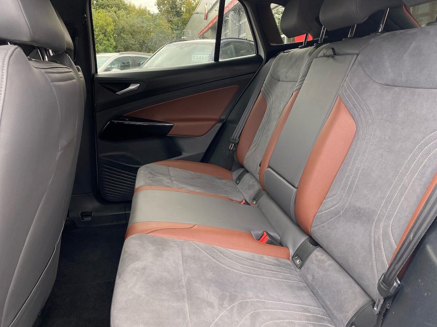 Used Volkswagen ID.4 2021 for sale - 76357963: Photo 16