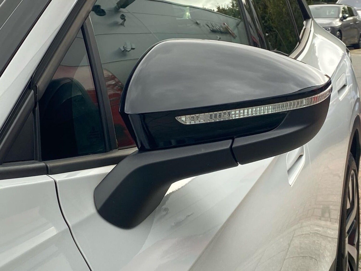 Used Volkswagen ID.4 2021 for sale - 76357963: Photo 31