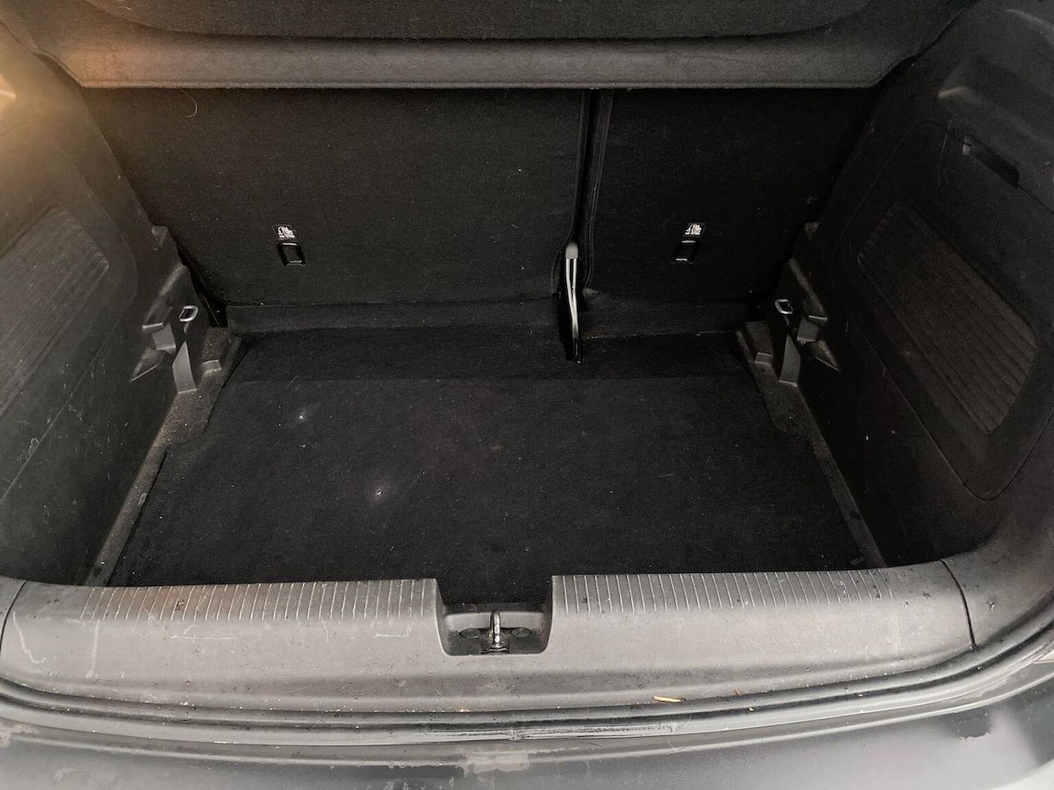 Used Vauxhall Crossland 2022 for sale - 76957526: Photo 17