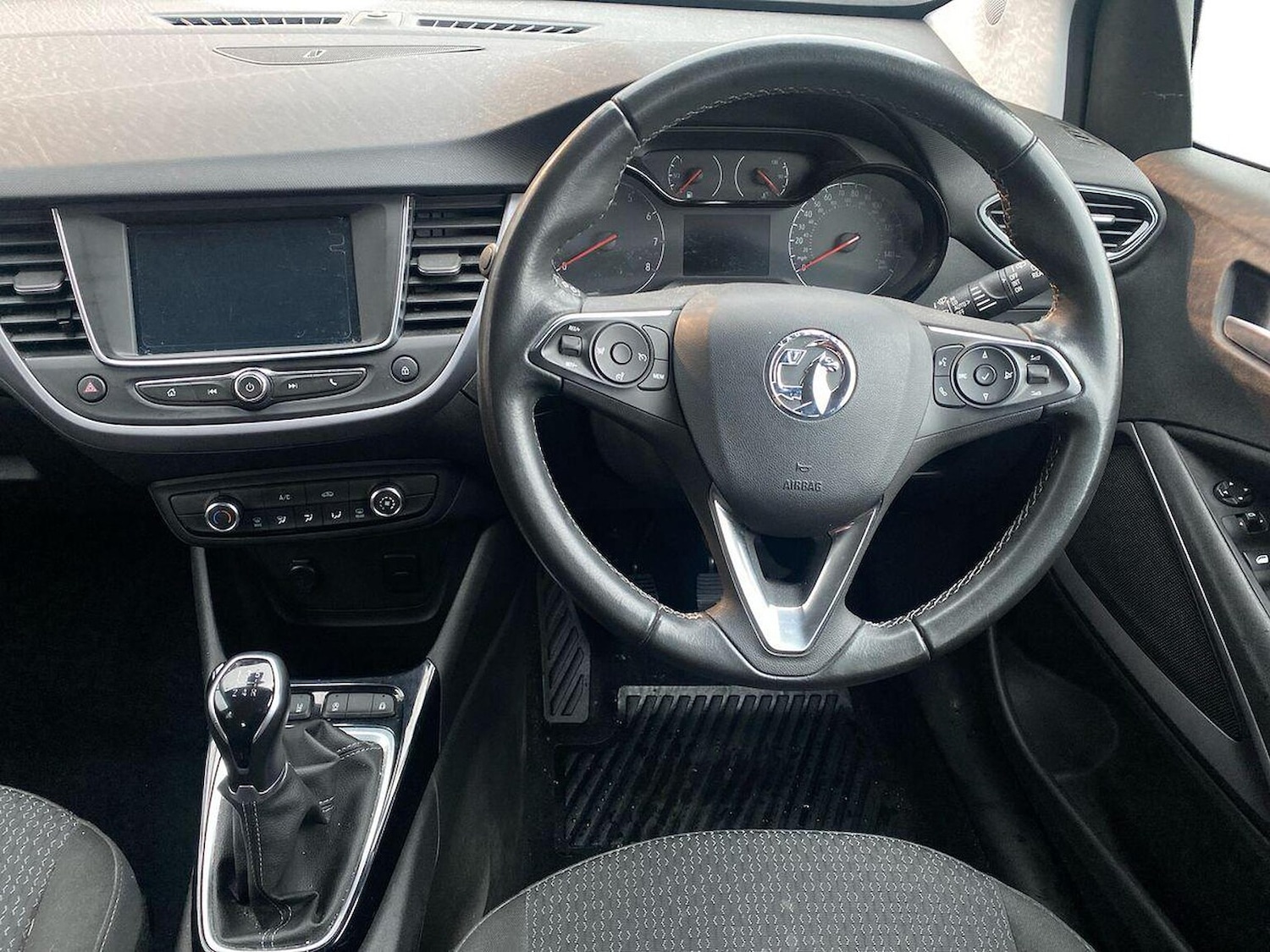 Used Vauxhall Crossland 2022 for sale - 76957526: Photo 9