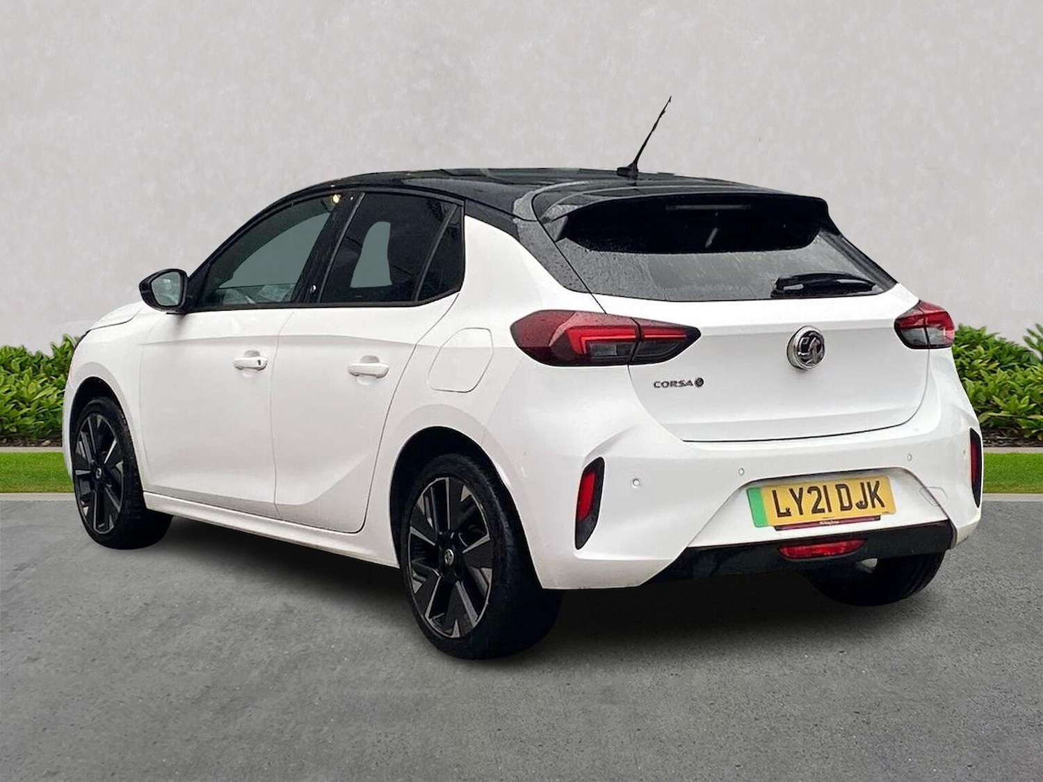 Used Vauxhall Corsa 2021 for sale - 78090972: Photo 2