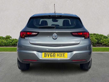 Used Vauxhall Astra 2018 for sale - 78614919: Photo