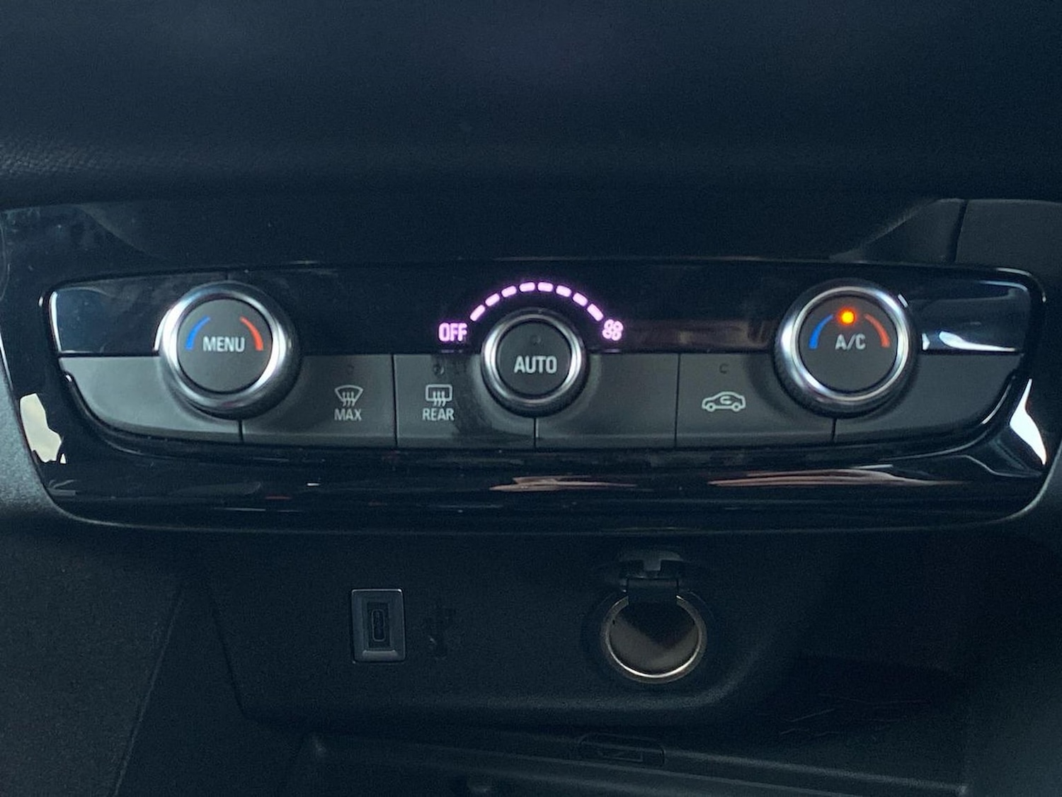 Used Vauxhall Corsa 2025 for sale - 76799369: Photo 12