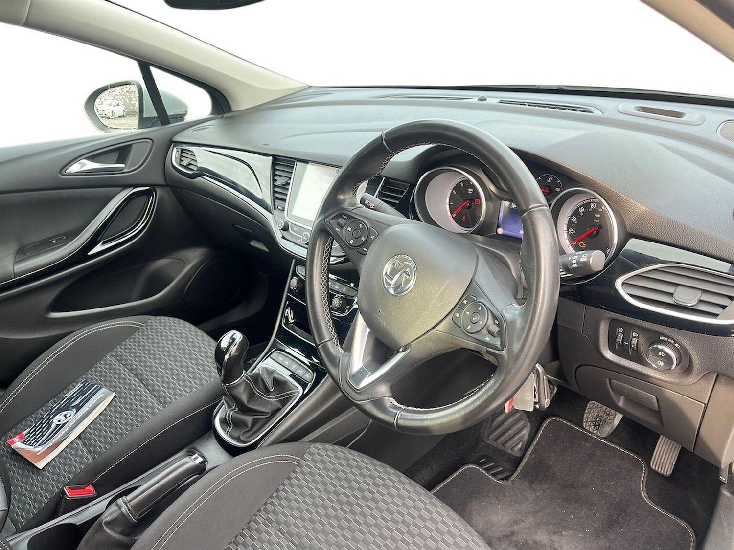 Used Vauxhall Astra 2018 for sale - 76707511: Photo 15